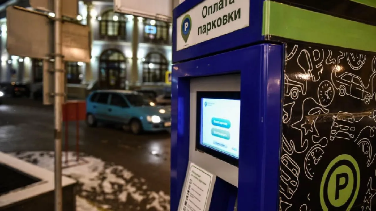 «На работу пешком ходить?»: жители Кисловодска возмущены платными парковками в городе