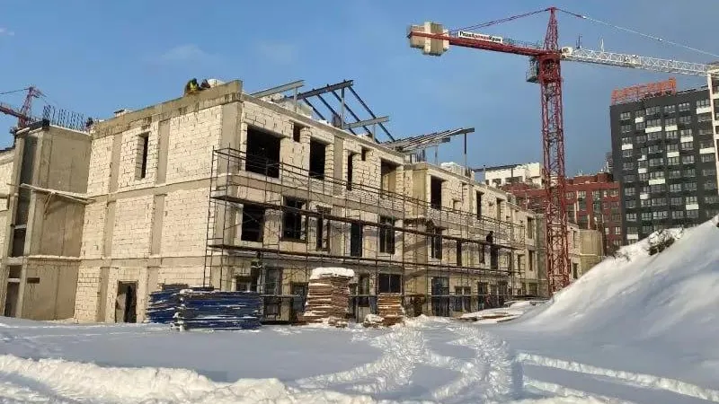 Строительство одного из самых больших садов в Подмосковье продолжается в Мытищах