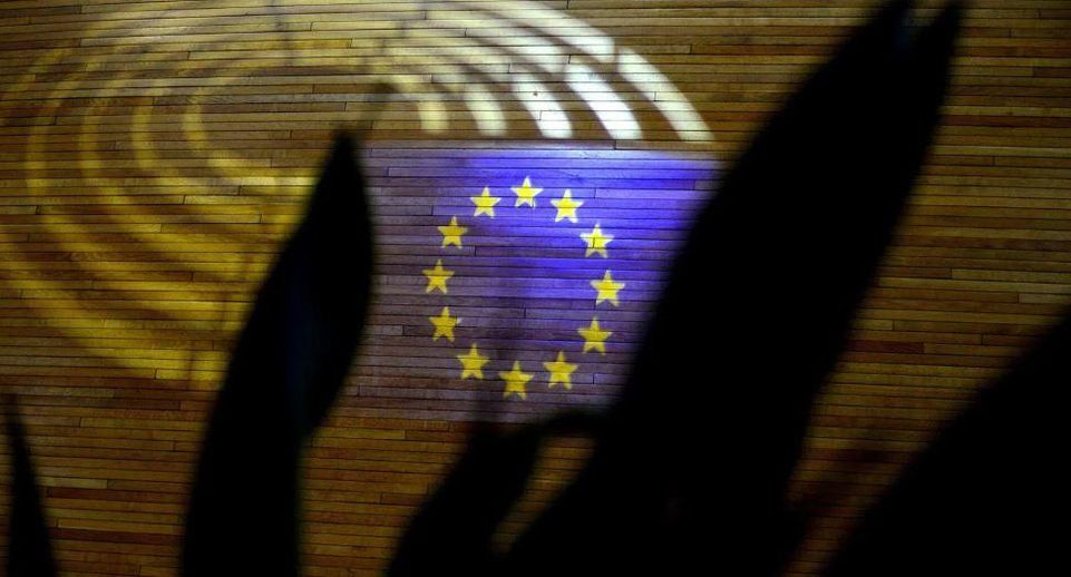 Европарламент принял поправку с критикой стратегии ЕС на Украине