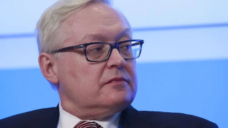 МИД РФ: американские СМИ пытаются испортить отношения между Россией и США