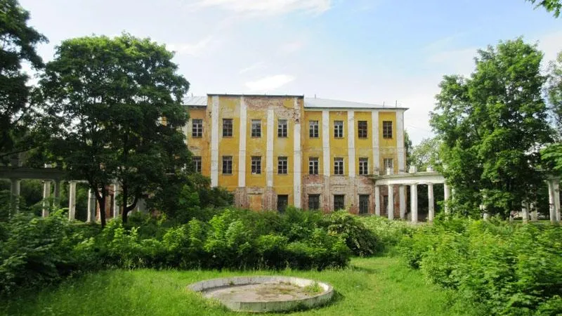 Старинная усадьба на реке Пехорке