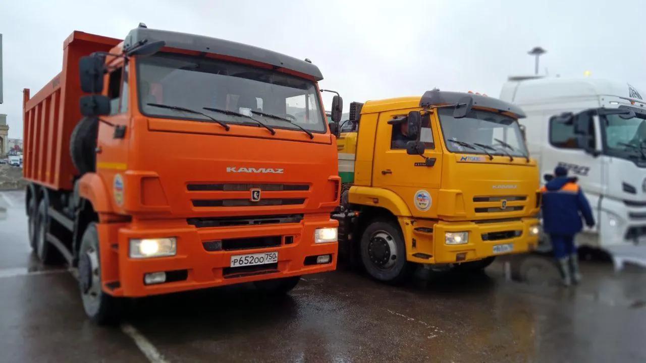 Аварийная служба Подмосковья вывезла около ста кубометров обрушившихся конструкций из Crocus City Hall