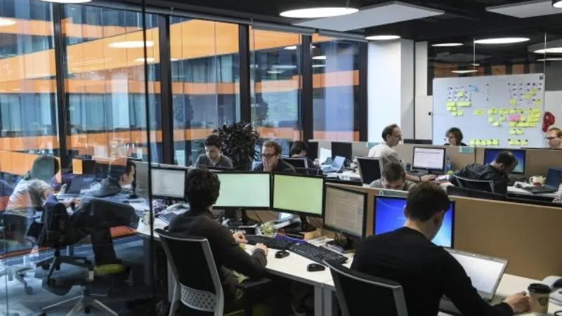 При каких тревожных признаках человеку стоит задуматься о смене места работы