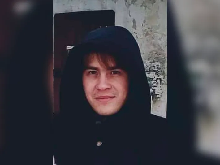 Сломал позвоночник, развелся, сел в колонию: мать бойца ЧВК рассказала о пути сына к искуплению