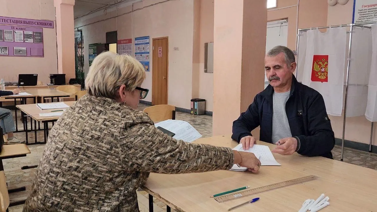 Депутат Мособлдумы Шапкин проголосовал на выборах в Подмосковье