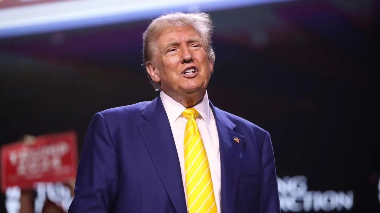 Трамп заявил, что Бессент напрасно потратил время на поездку в Киев