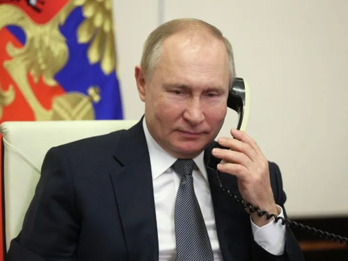 «Контакт, диалог, крепкая дружба» — эксперт об итогах разговора Путина и Си Цзиньпина