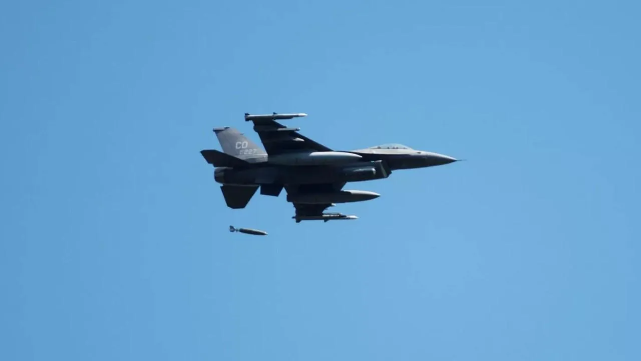 Истребители F-16 станут законной целью для России, если попадут на Украину