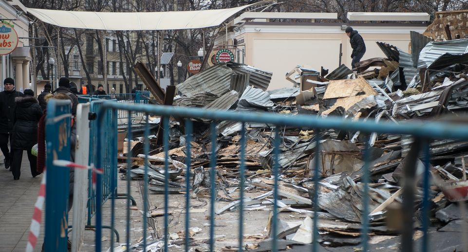 Жителям Подмосковья напомнили о госуслуге по вывозу строительного мусора