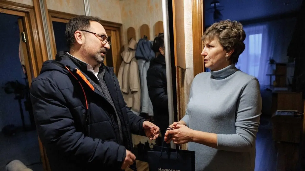 Глава Дубны Тихомиров поздравил жен и матерей участников СВО с Днем матери