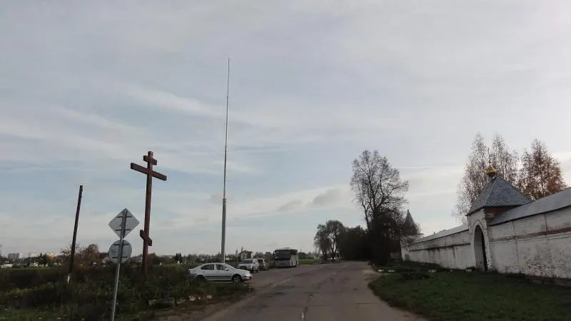 В Можайске у стен монастыря появилась вышка сотовой связи