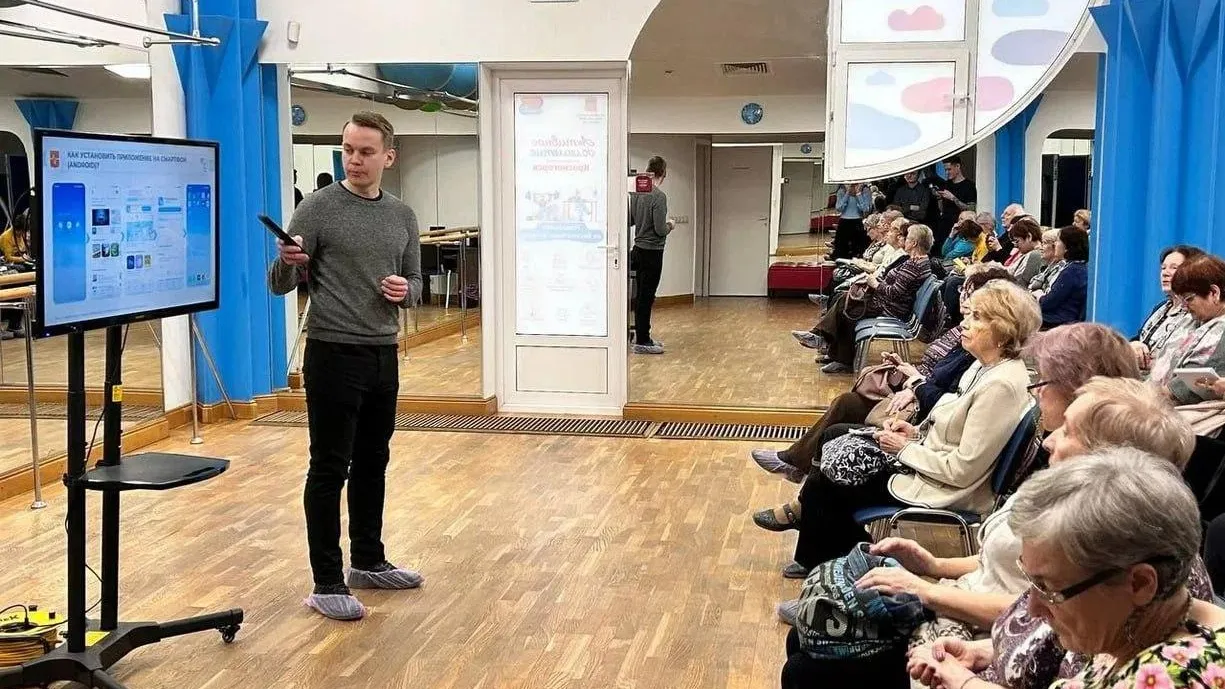 Более 1 тыс. активных долголетов Подмосковья прошли обучение по использованию телемедицины