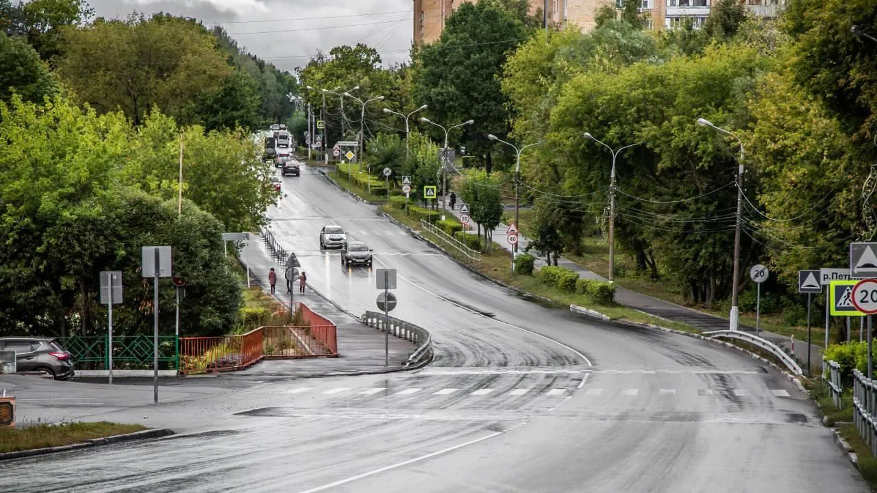 В подмосковных городах проведут ремонт более 125 участков дорог