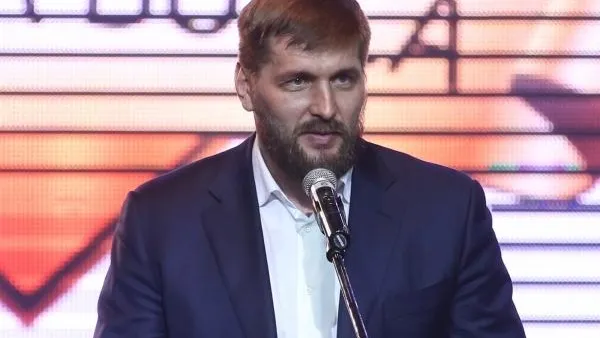 Виталий Минаков: бой Хабиба и Фергюсона отменяли четыре раза, кульминация, наконец, должна наступить