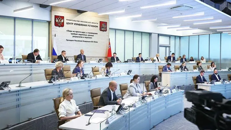Названы муниципалитеты по максимуму жалоб на дворы