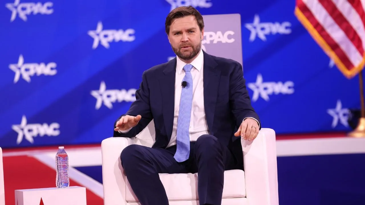 Вэнс заявил, что разрешение украинского конфликта лежит на плечах всех сторон