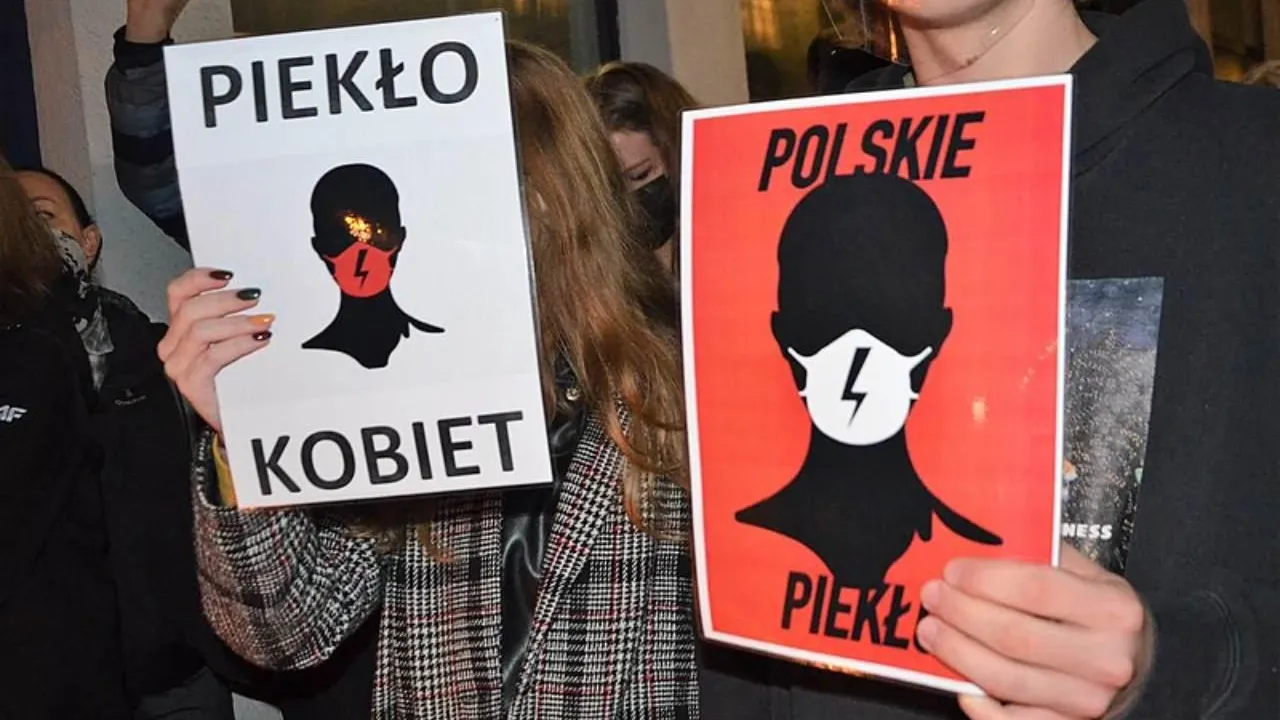 В Польше противники запрета абортов провели акции протестов