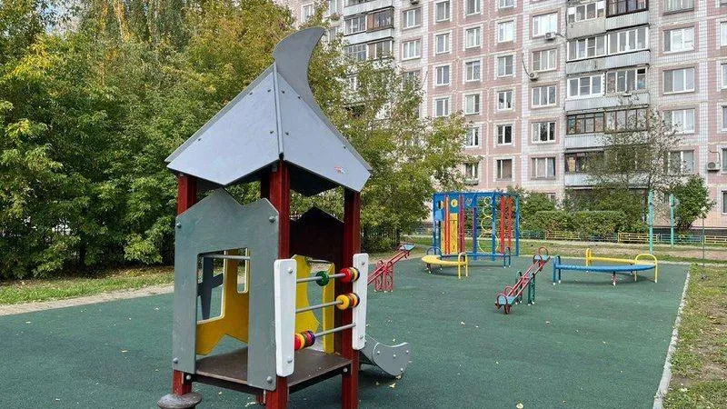 В Балашихе обустроили детскую площадку