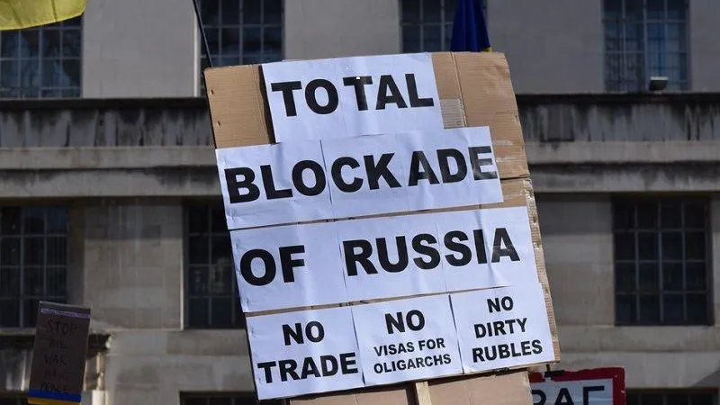 «Европа просчиталась» — эксперт о грядущем запрете российских нефтепродуктов