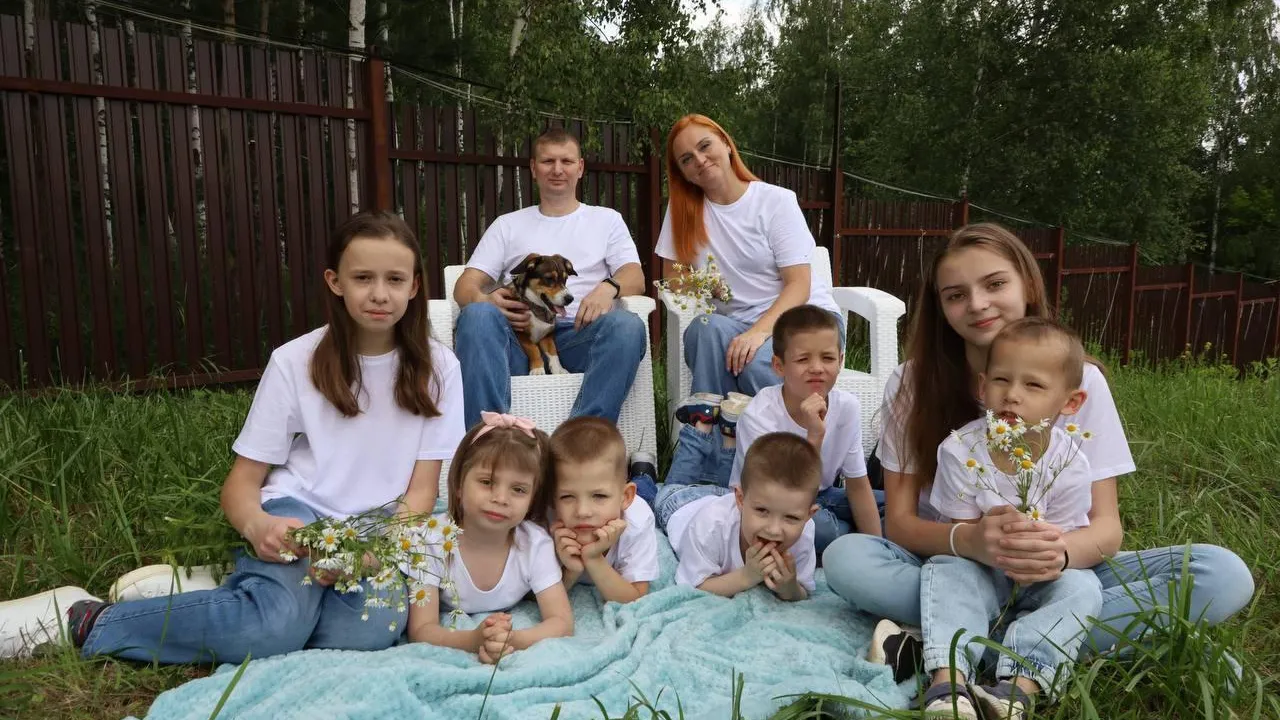 В Подмосковье с июля увеличат размер выплаты на детей-сирот