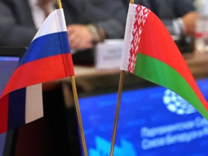 Политолог объяснил, почему Россия не «поглотит» Белоруссию