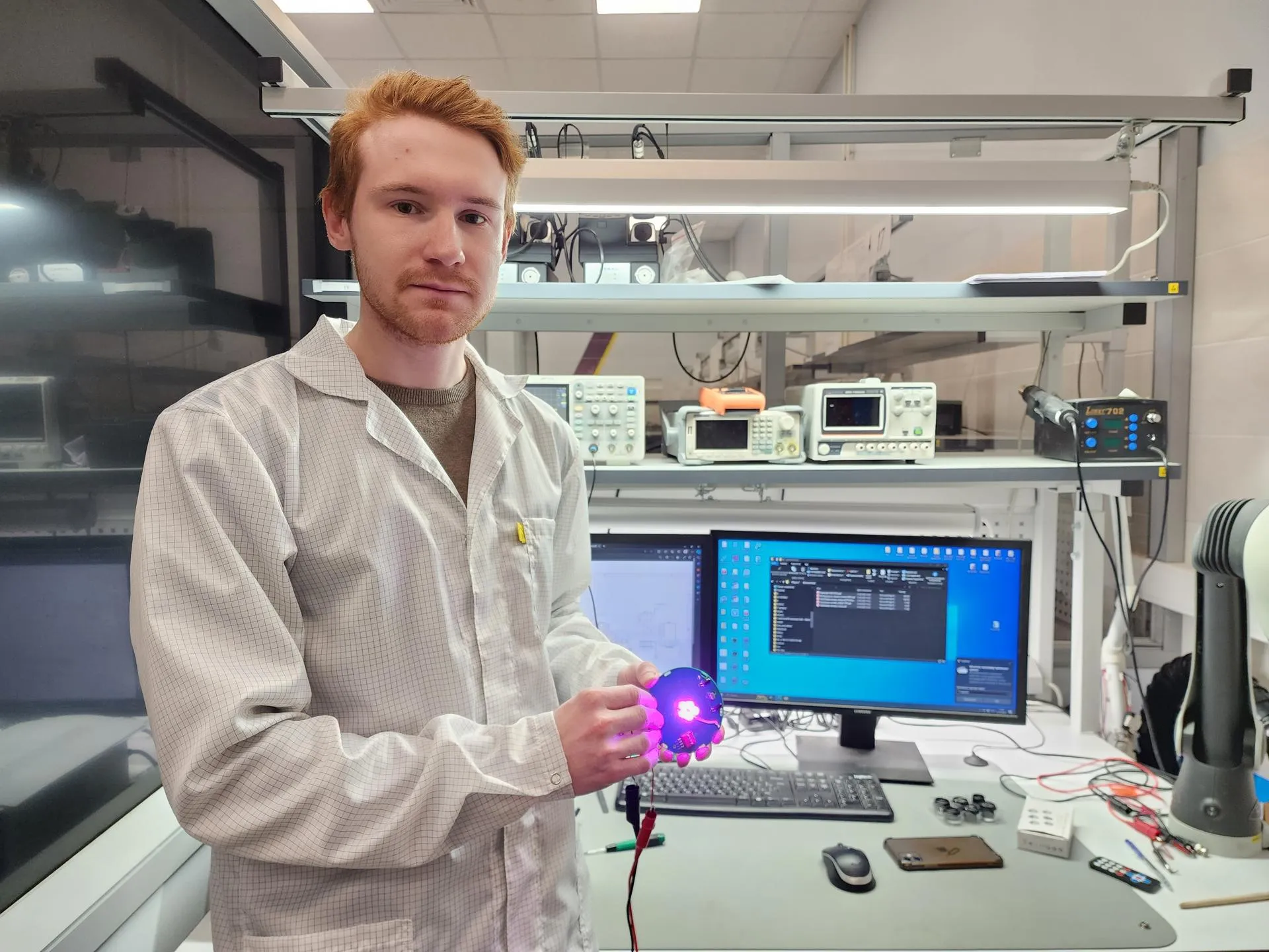 Фото: Ирина Моисеева/индустриальный эксперт чемпионата от АО «Инерциальные технологии Технокомплекса» Алексей Соколов