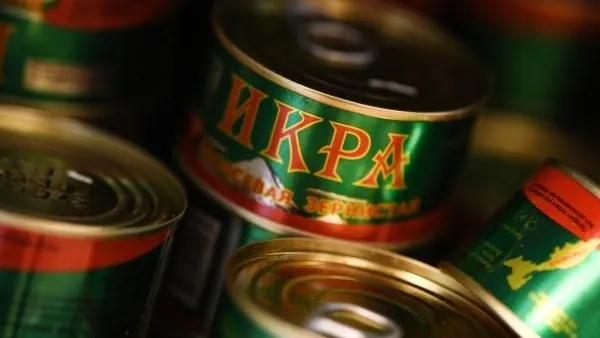 В кузбасских магазинах обнаружили протухшую красную икру