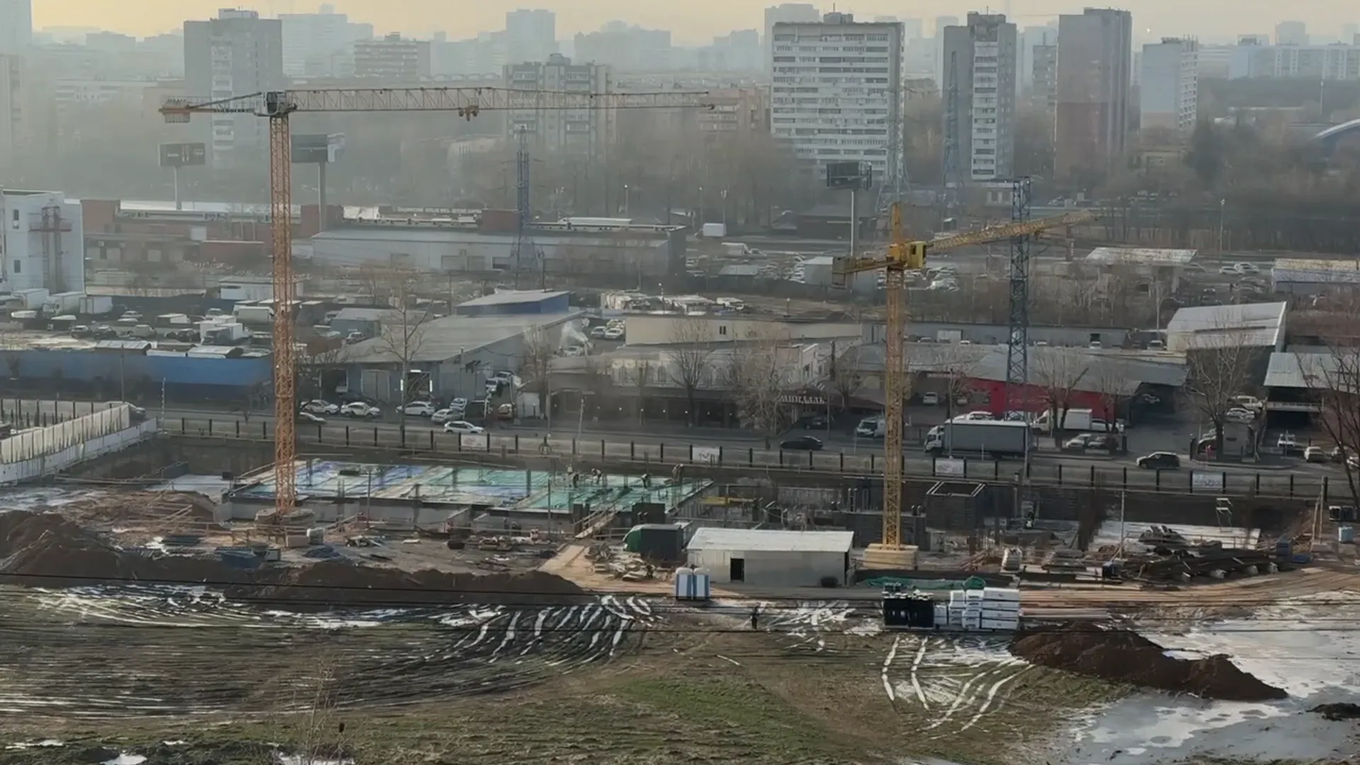 Строители приступили к монолитным работам на стадионе «Старт» в Реутове
