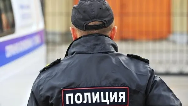 Самодельный пистолет с патронами нашли у учителя ОБЖ в Озерах