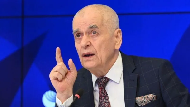 Геннадий Онищенко назвал новые штаммы ковида рутинными
