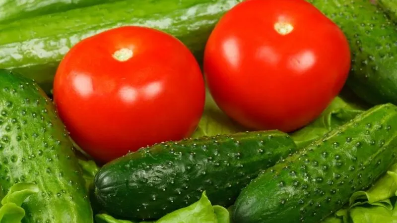 Прощай, окрошка! Эксперты назвали самые модные перекусы этого лета