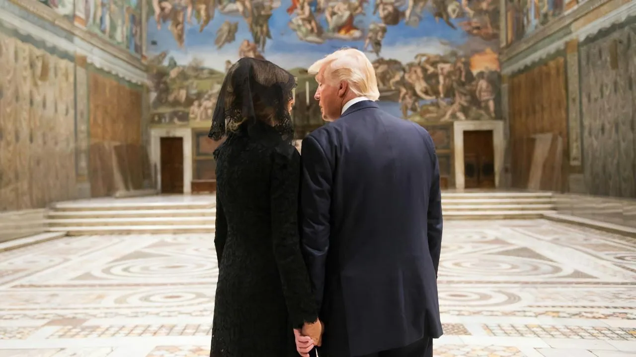 Портрет Мелании Трамп в Белом доме стал предметом скандала