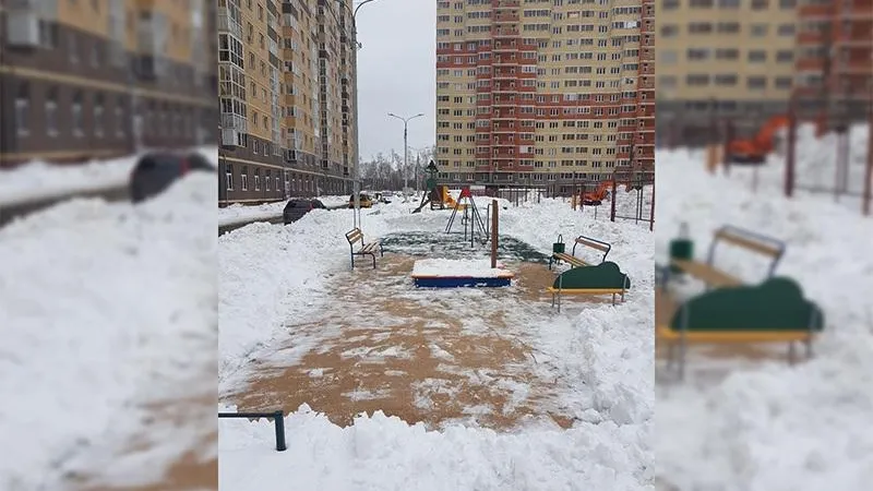 В Лосино-Петровском появились детские площадки-призраки