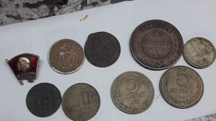 Фото: городская доска объявлений