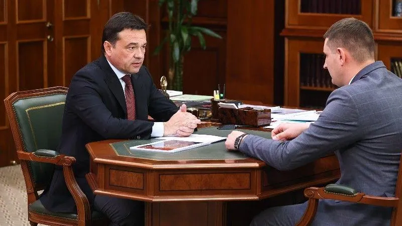 Школы, дороги, подъезды. Глава Павловского Посада рассказал губернатору о планах по развитию округа