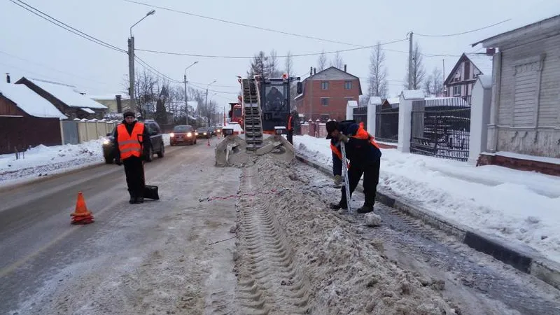Десять тысяч кубометров снега вывезли за сутки с дорог Подмосковья 