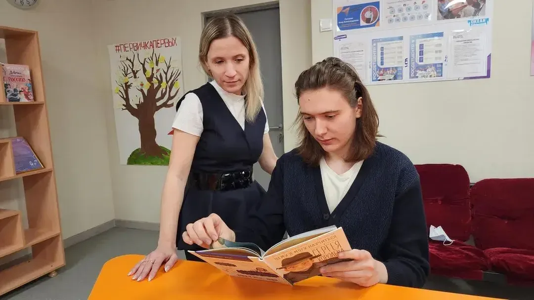 Анна Шолохова