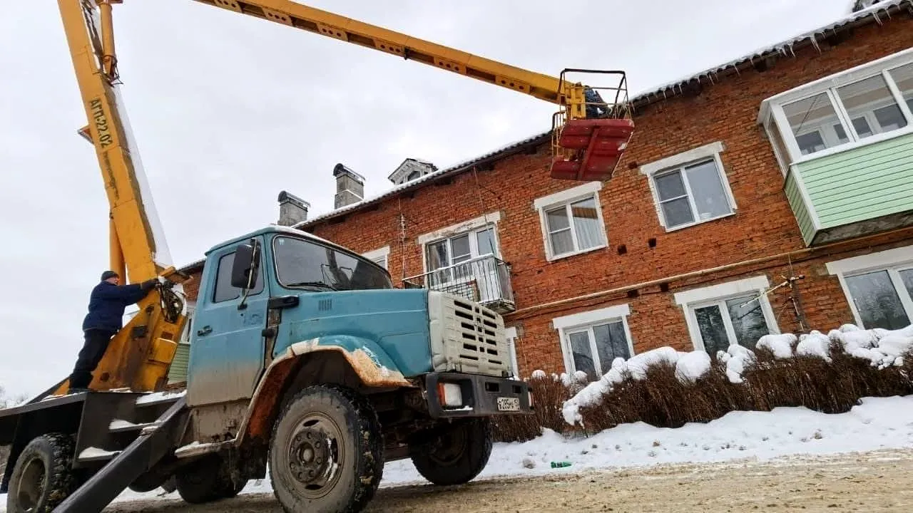 Очистка кровли