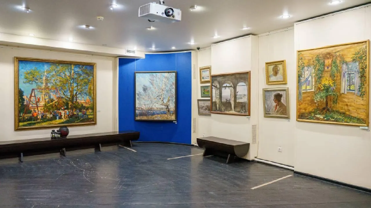 Джинсовый портрет Гагарина представят в картинной галерее Подмосковья