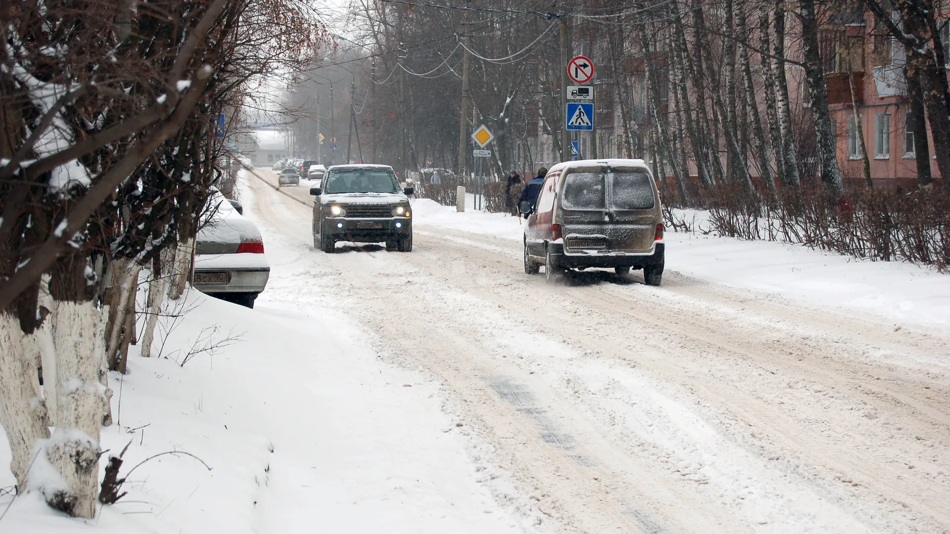 Дорожный коллапс: главные трассы в ЯНАО парализовало из-за аномального буйства стихии