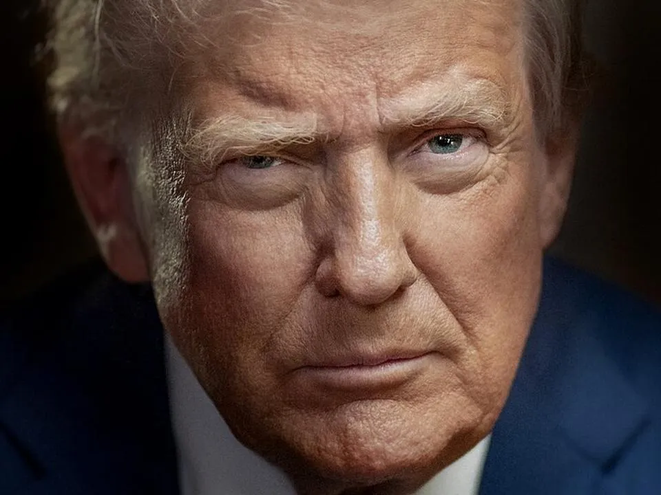 Трамп угрожает пошлинами на нефть, а Мосбиржа растет: почему это происходит