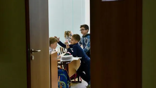 Больше школ и детсадов