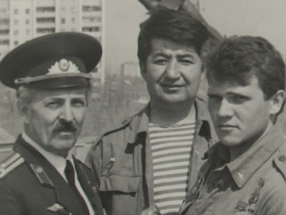 Валерий Нечай с боевыми товарищами.&nbsp;Фото: Ксения Казакова