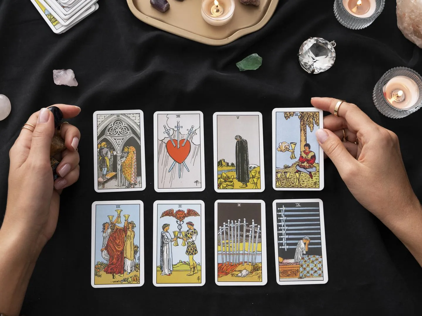 «Обратите внимание на здоровье»: карты Таро рассказали, чего стоит опасаться в ближайшие дни