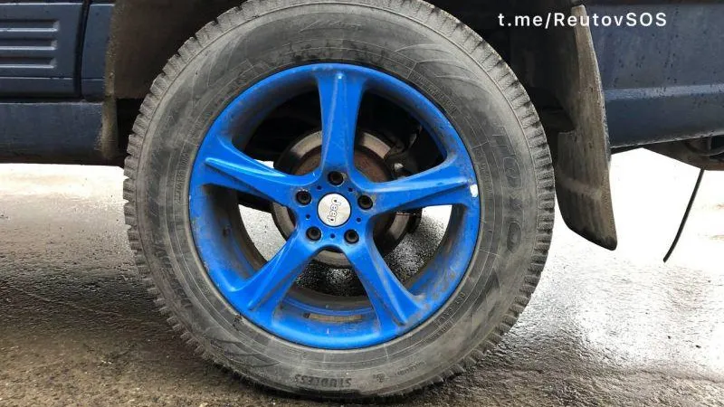 Синие диски вошли в моду среди автовладельцев Реутова