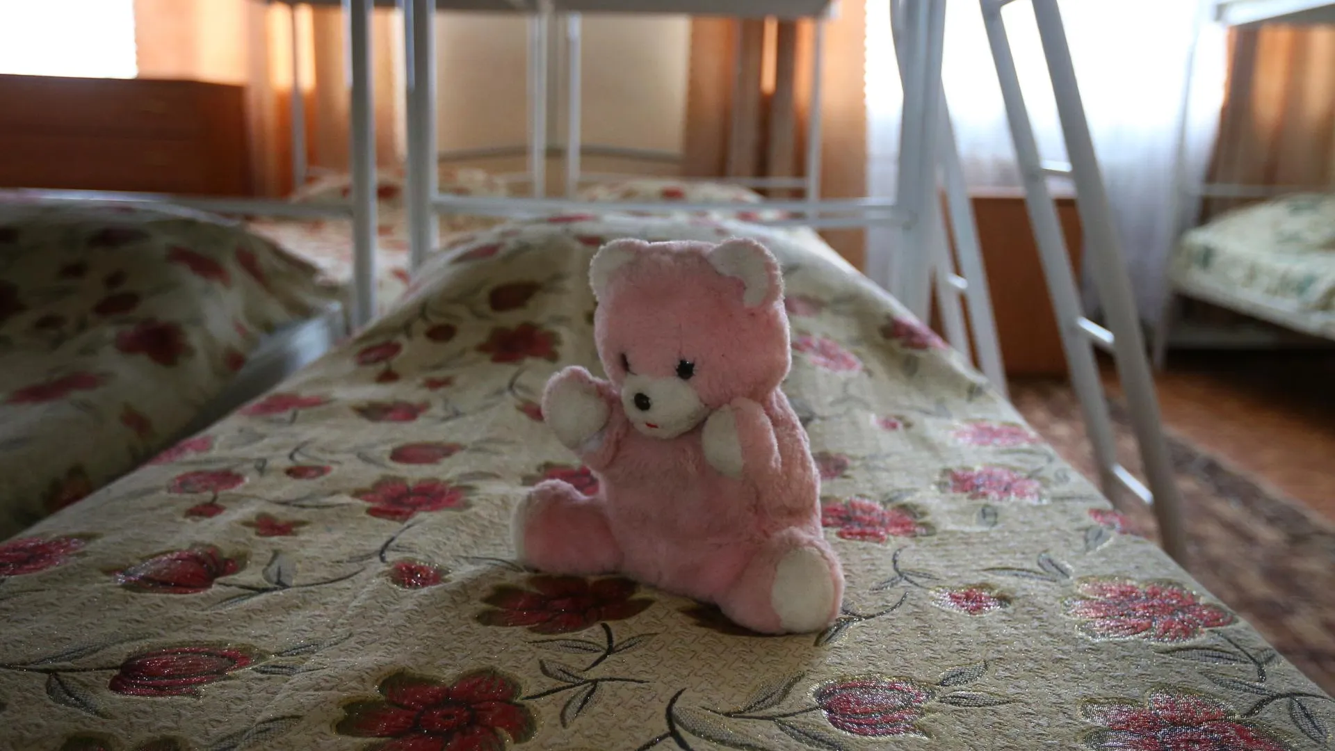 Бывший сотрудник СБУ рассказал о принудительном вывозе детей с Украины