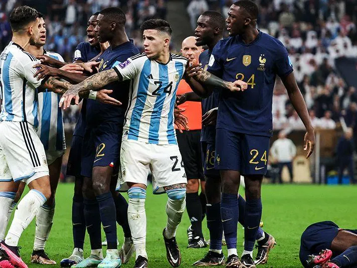 Мостовой высказался о триумфе Месси на ЧМ в Катаре