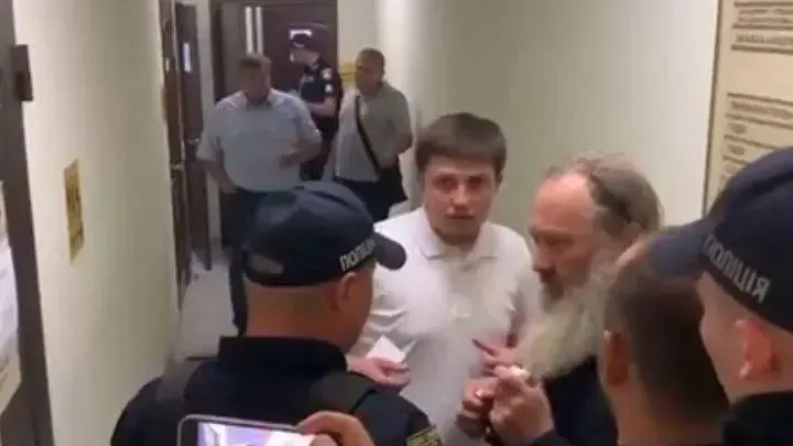 Сидящий в СИЗО настоятель Лавры митрополит Павел назвал имя того, кто отдал приказ засадить его за решетку