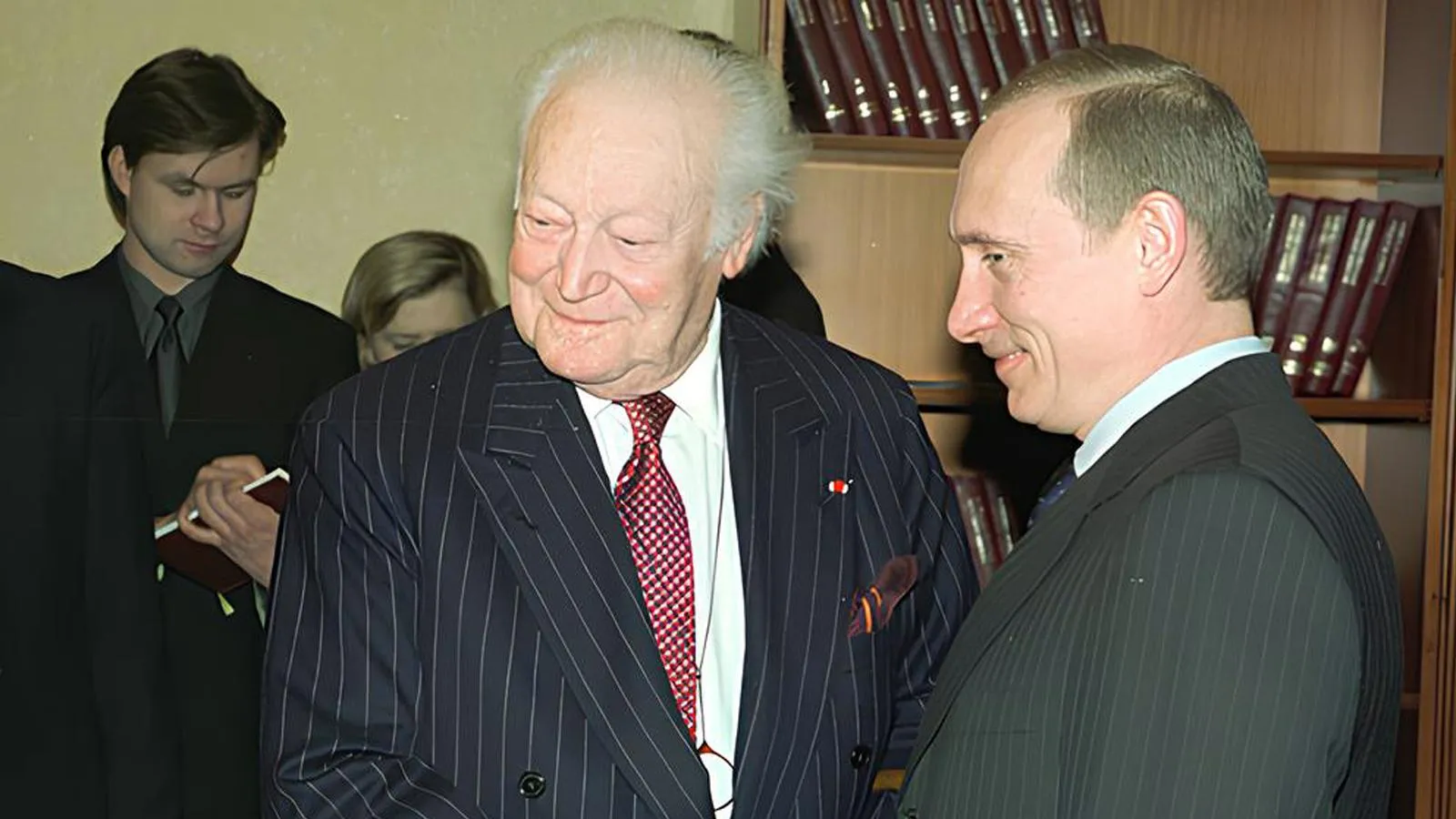 Морис Дрюон и президент России Владимир Путин