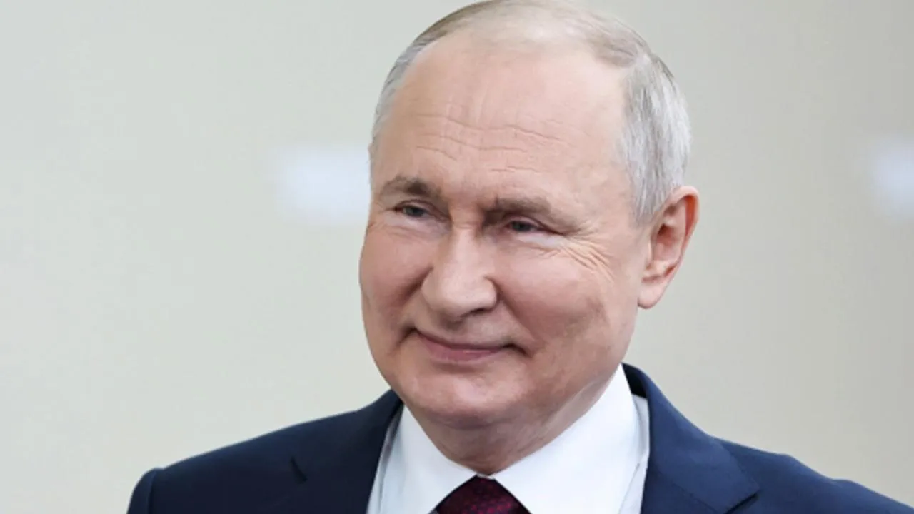 Путин выступил с предложением открыть школы с изучением русского языка в Африке